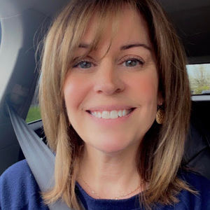 Meet your Posher, Jennifer